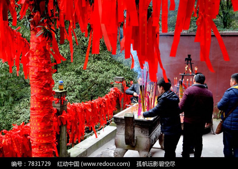 走近佛教圣地：探访各地独具特色的道场